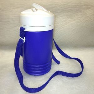Vintage Igloo 1 quart beverage cooler with strap and gasket, made in USA